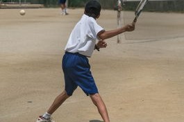 九游体育地址 -科维托娃关键节点败北，老鹰带队取胜！