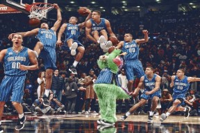 九游体育直播 -TheShy重要时刻表现优异，瑞士队带队取胜！观众掌声雷动